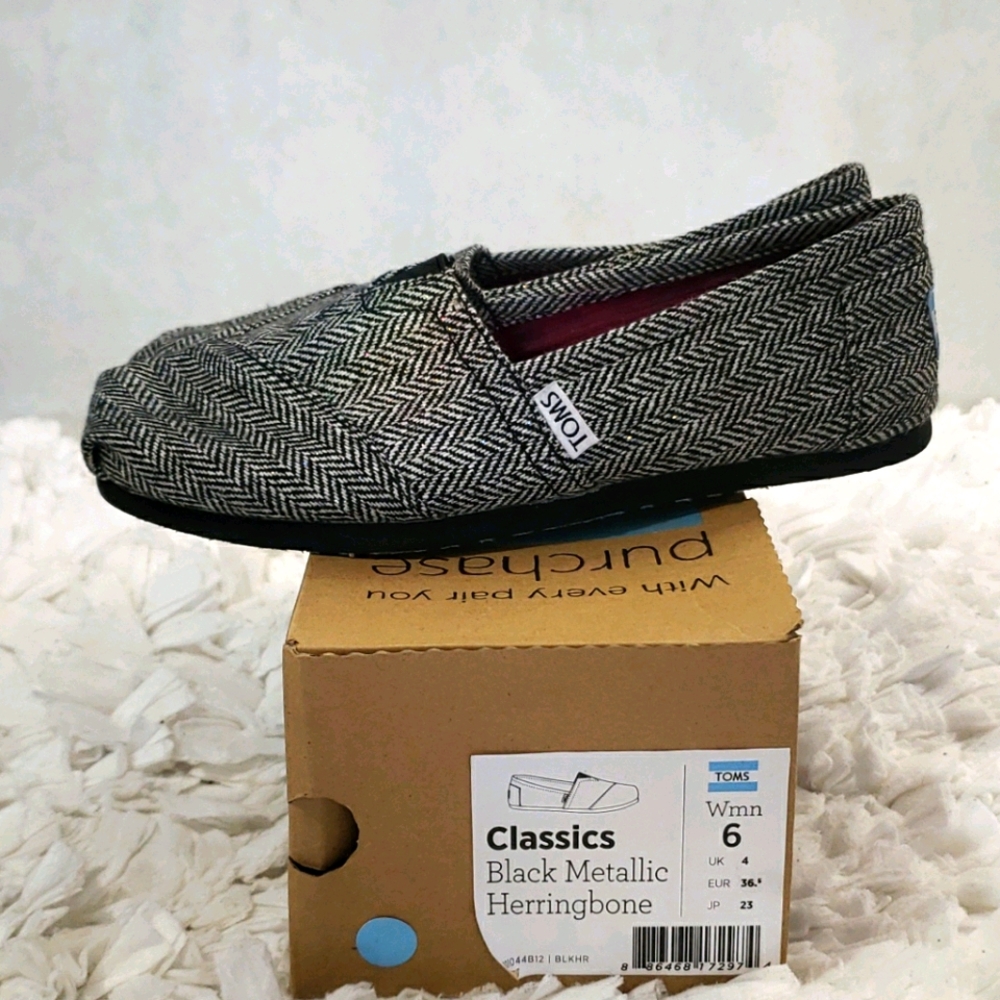 Toms Classics Women's Size 6 Black Metallic Herringbone Shoes - Picture 4 of 12